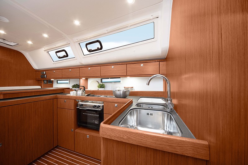 Bavaria Cruiser 51 - 4 cabin