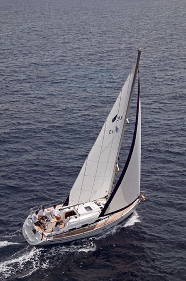Bavaria 33