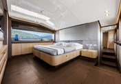 Ferretti 960