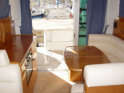 Beneteau Antares 10.80 Fly