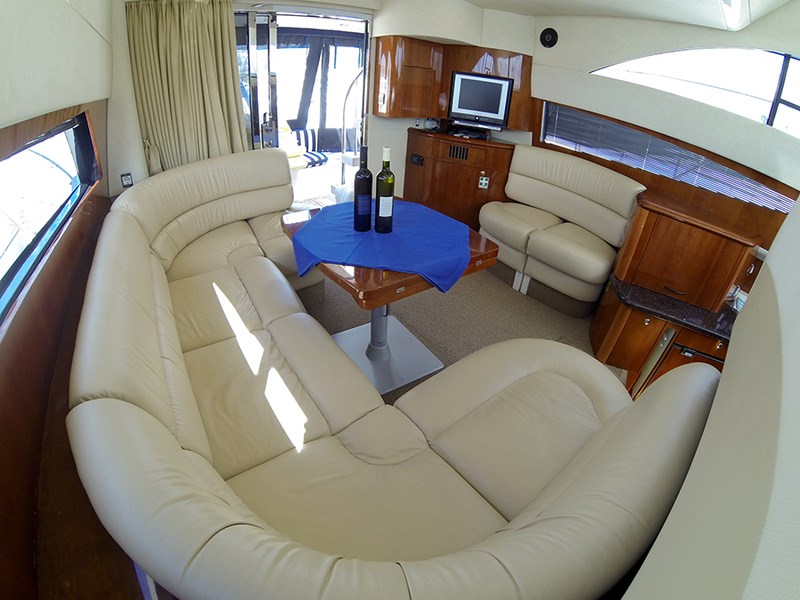Fairline Phantom 40