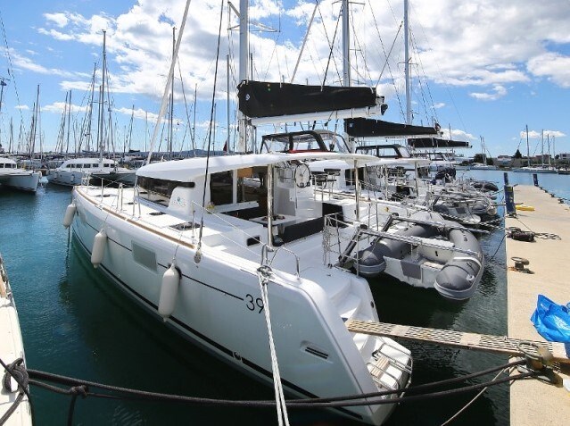 Lagoon 39 charter
