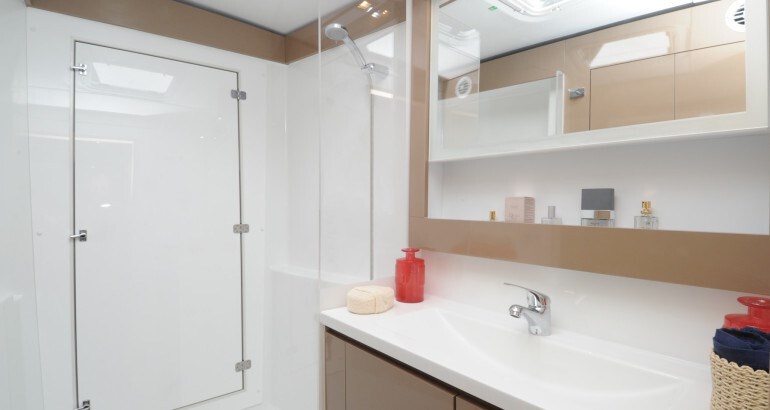 Fountaine Pajot Helia 44 (4+2)