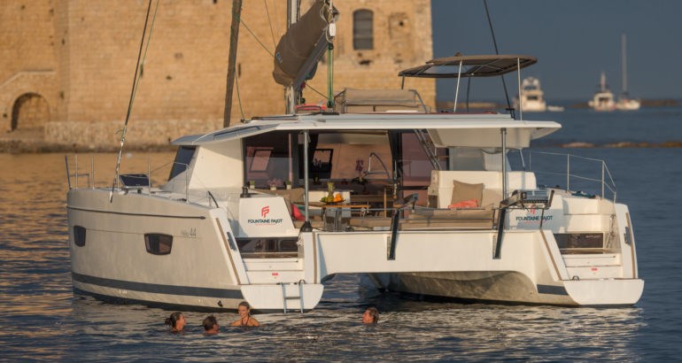Fountaine Pajot Helia 44 (4+2)