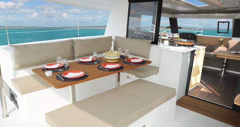 Fountaine Pajot Helia 44 (4+2)
