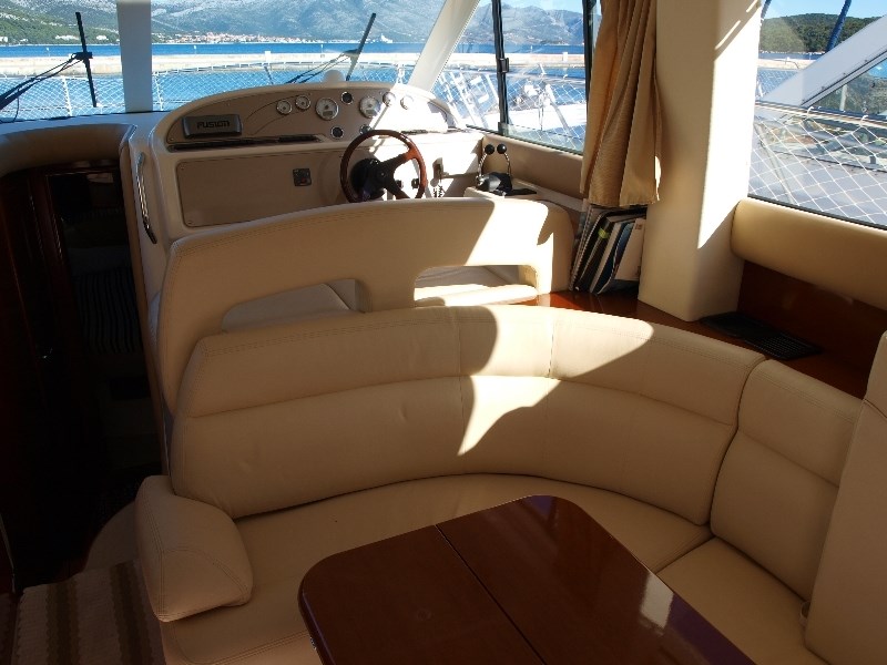 Jeanneau Prestige 36