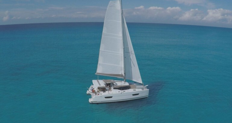 Fountaine Pajot Lucia 40