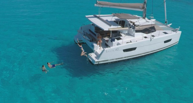 Fountaine Pajot Lucia 40