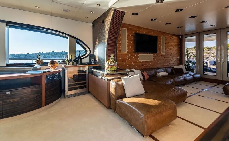 Oceanline shipyard 127