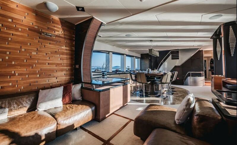 Oceanline shipyard 127