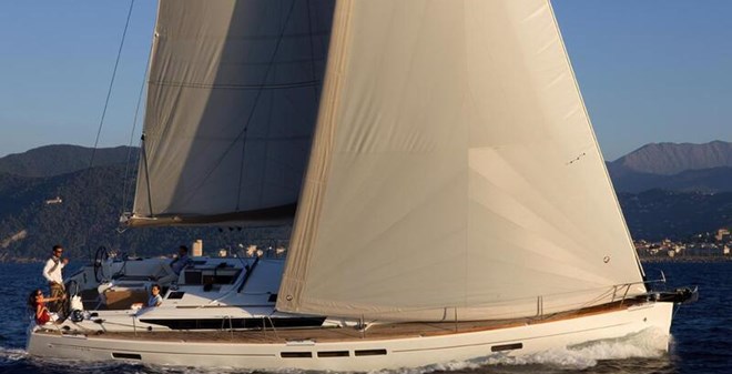 sail Jeanneau Sun Odyssey 519 charter