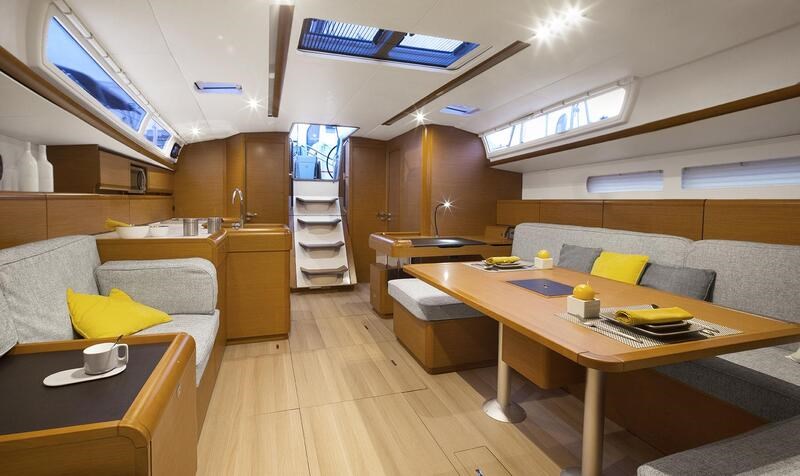 Jeanneau Sun Odyssey 519 charter