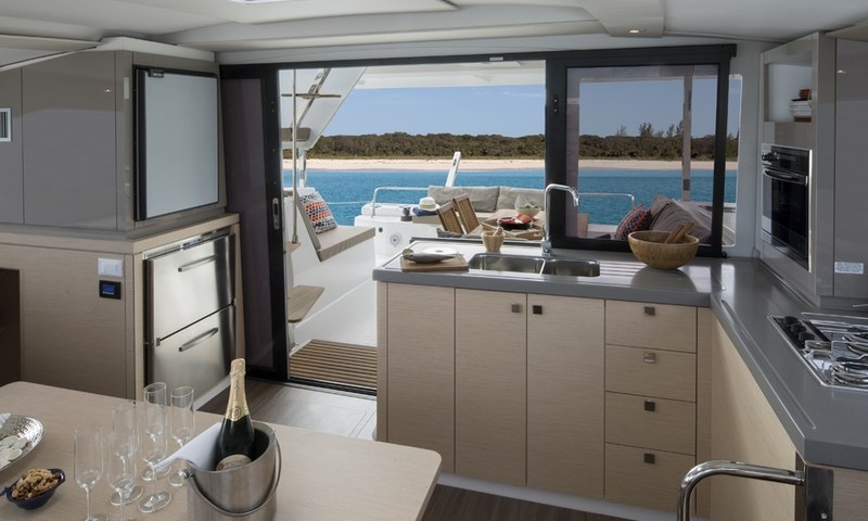 Fountaine Pajot Lucia 40 owner