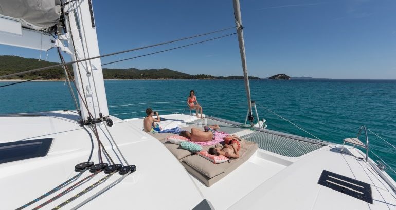 Fountaine Pajot Saona 47