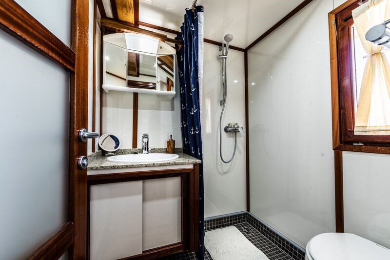 Gulet Adriatic Breeze