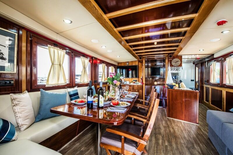 Gulet Adriatic Breeze