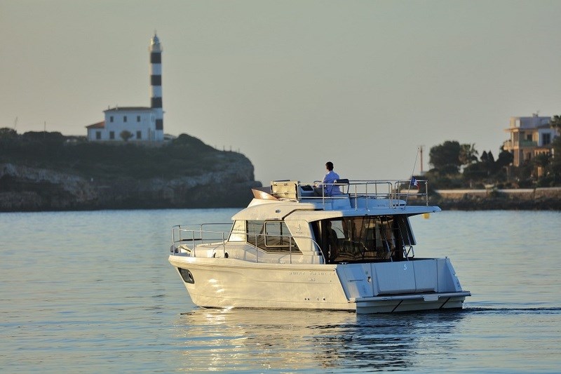 Beneteau Trawler 30
