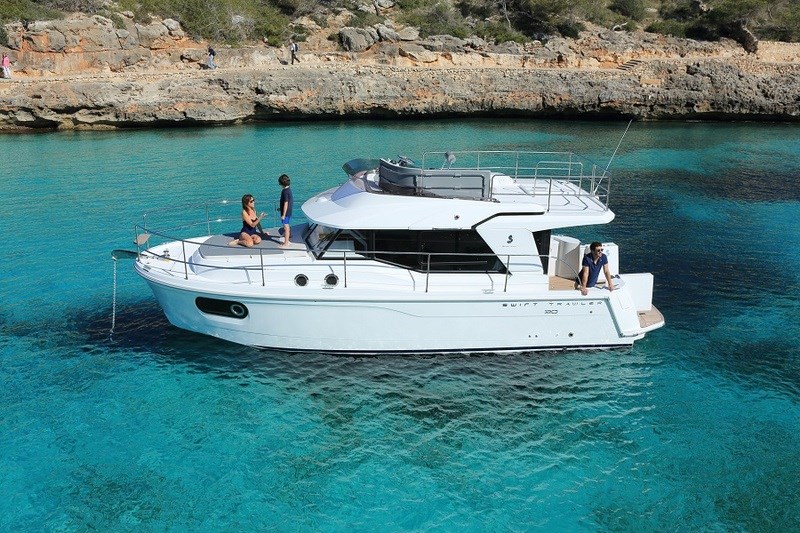 Beneteau Trawler 30