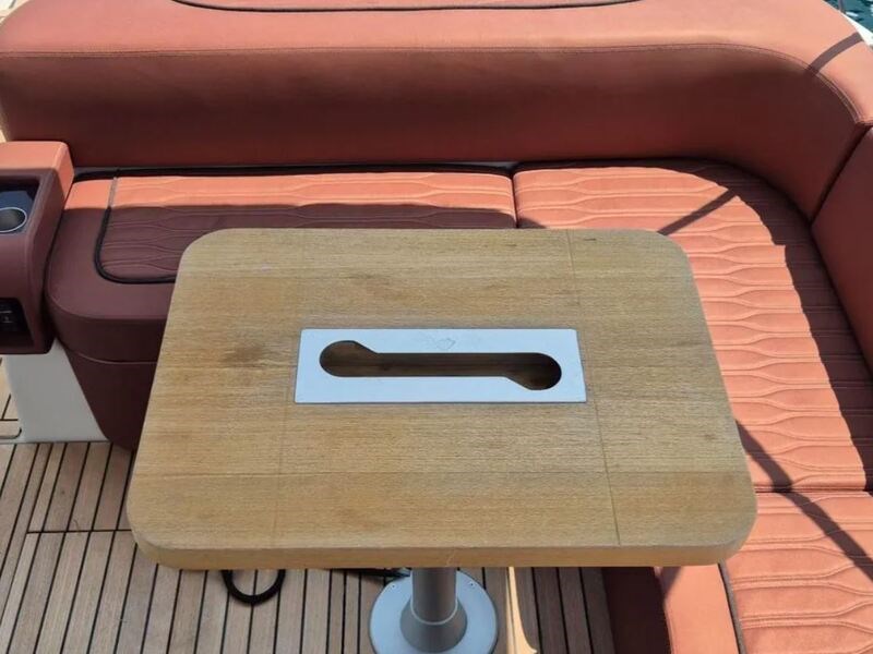 Cranchi 30 Endurance