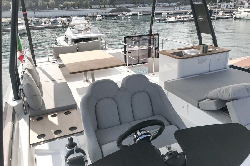 Fountaine Pajot MY 44