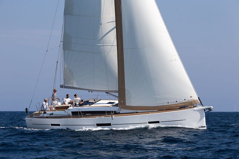 Dufour 460 charter