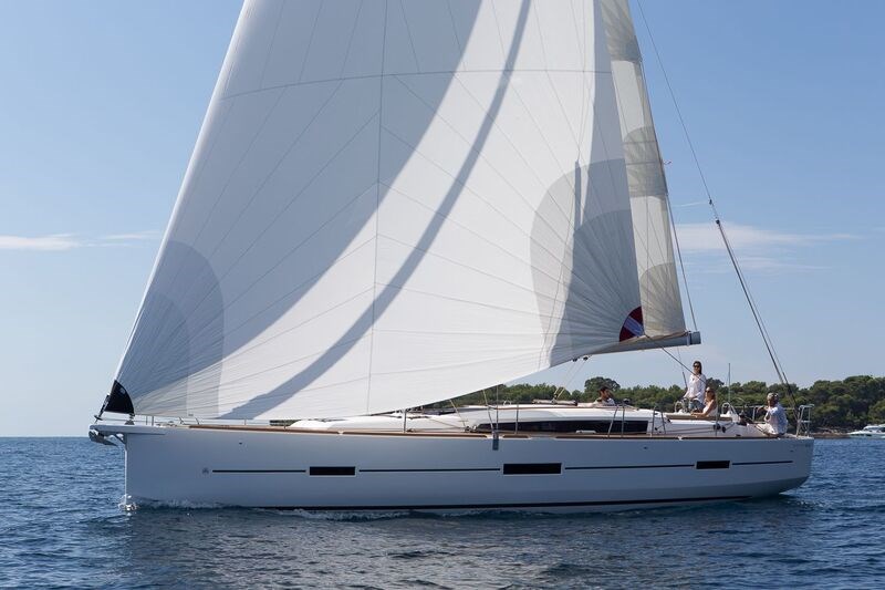 Dufour 460 charter