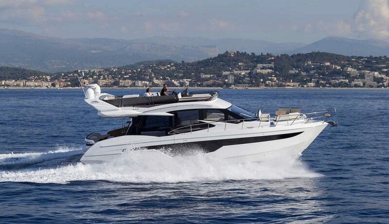 Galeon 500 fly