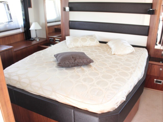 Sunseeker Predator 64