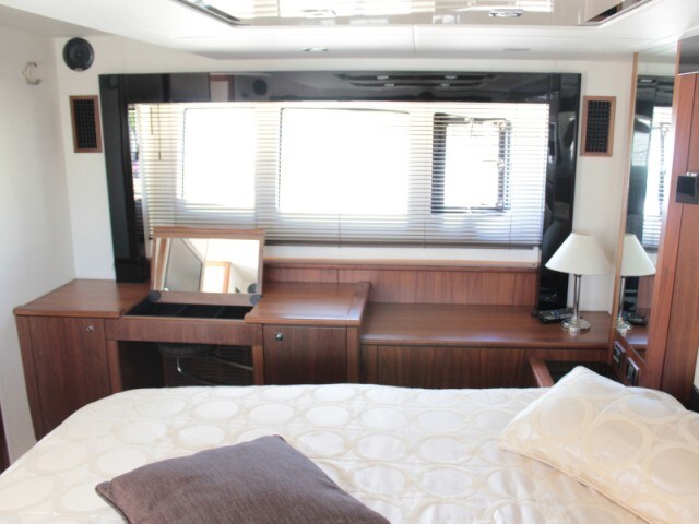 Sunseeker Predator 64