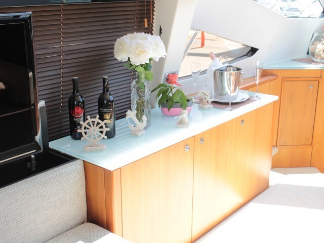 Sunseeker Predator 64