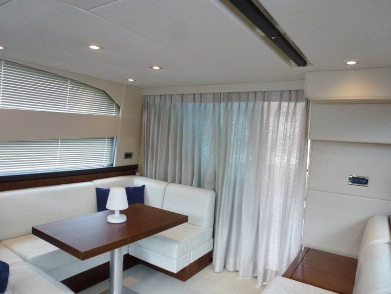 Fairline Squadron 42