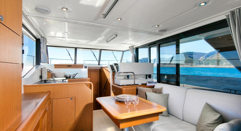 Beneteau Swift Trawler 35