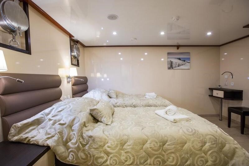 Mini cruiser Adriatic Princess