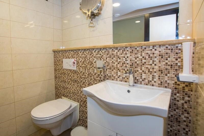 Mini cruiser Adriatic Princess