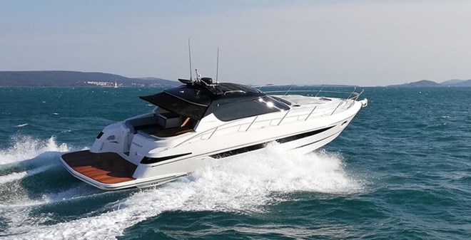 motor Focus Power 44 HT 2 cabins