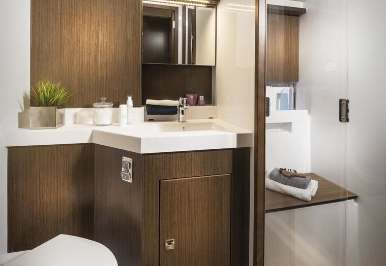 Bavaria Cruiser 57 Style