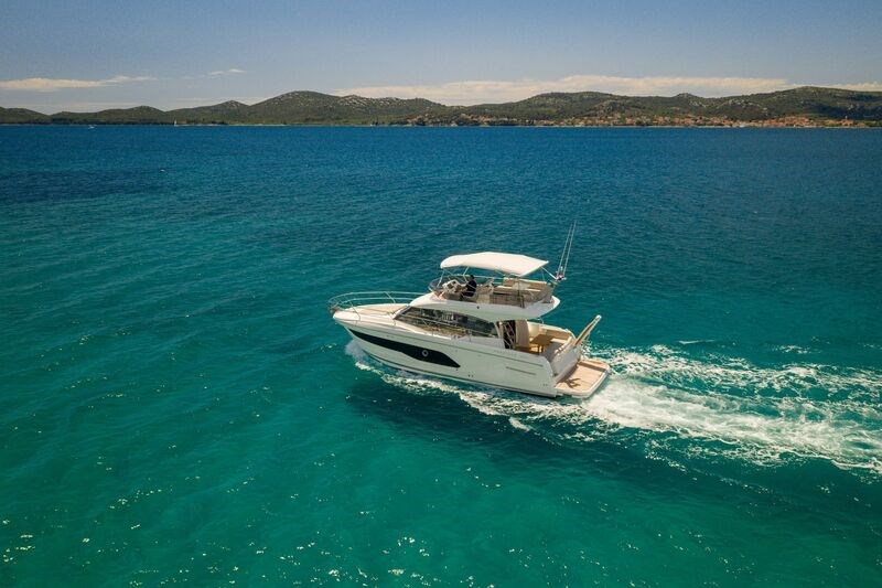 Jeanneau Prestige 420