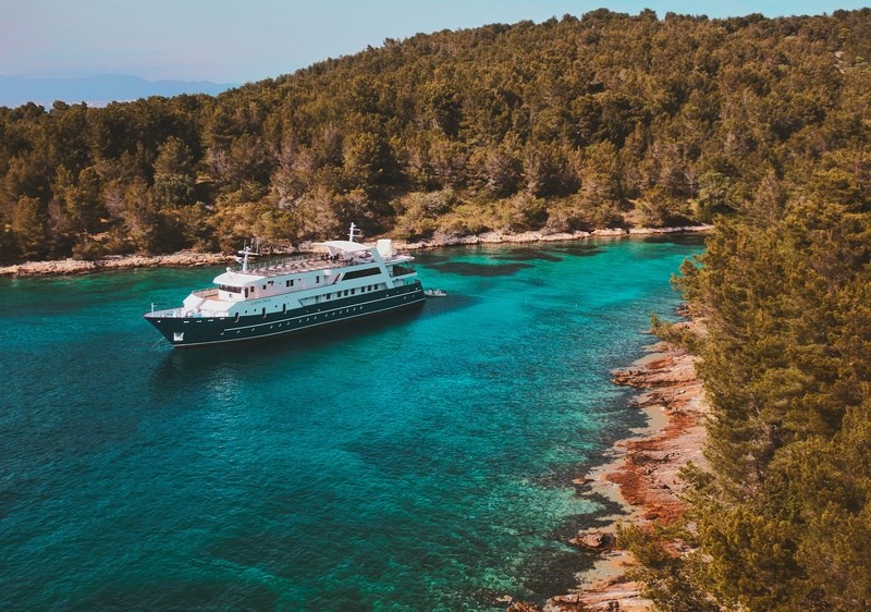 Mini cruiser Lupus Mare