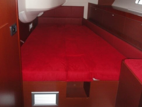 Hanse 575 5+1 cabins