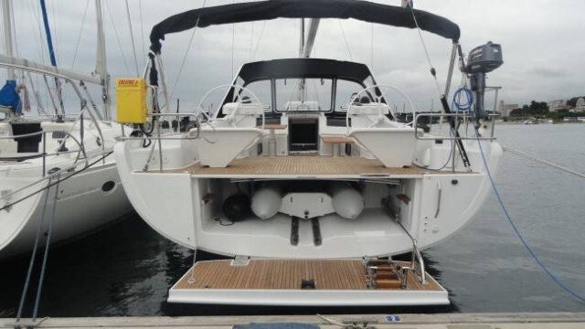 Hanse 575 5+1 cabins