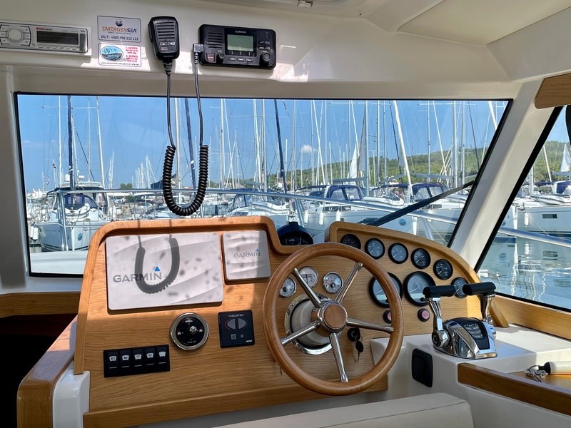 SAS - Vektor Adriana 36 new