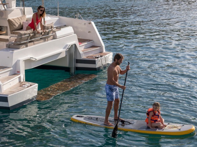 Fountaine Pajot Astrea 42 6 cab