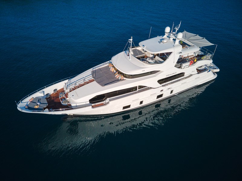 Benetti 93 Delfino
