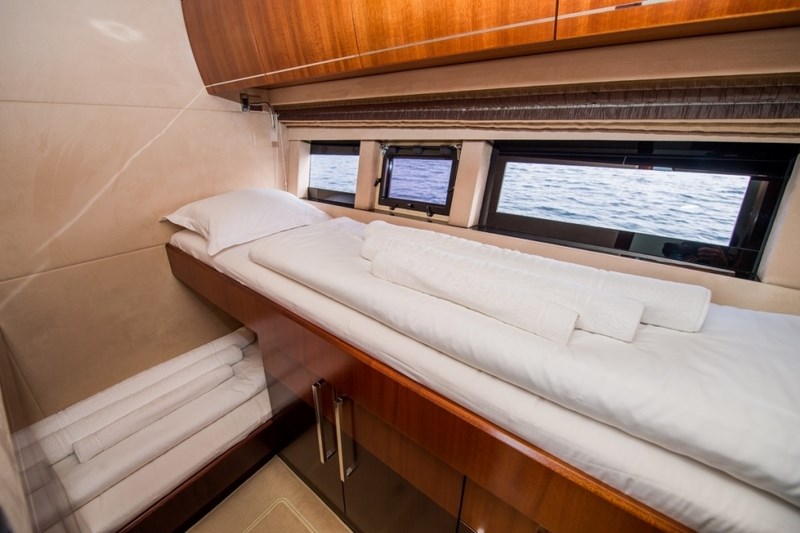 Galeon 640 Fly