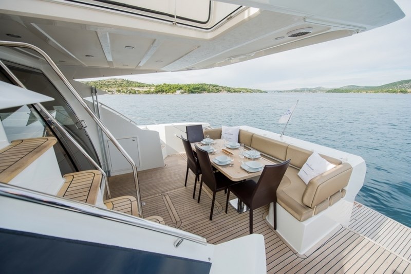 Galeon 640 Fly