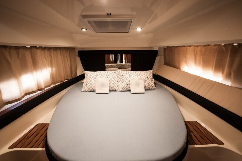 Quicksilver 885 Weekend