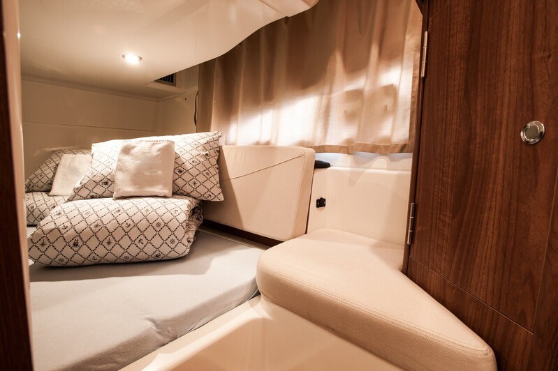 Quicksilver 885 Weekend