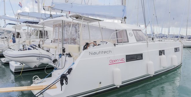 catamarans Nautitech 40 Open