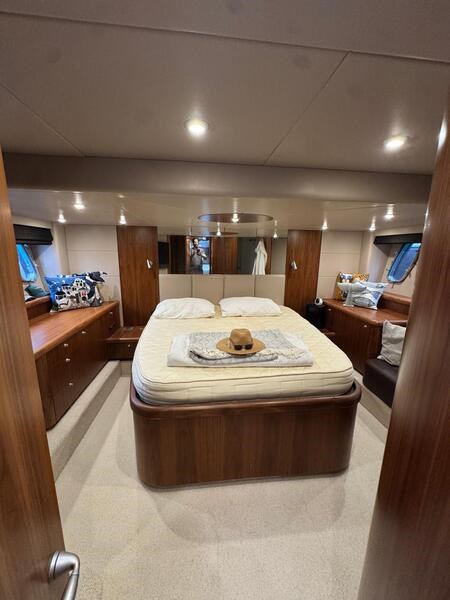 Sunseeker Predator 62