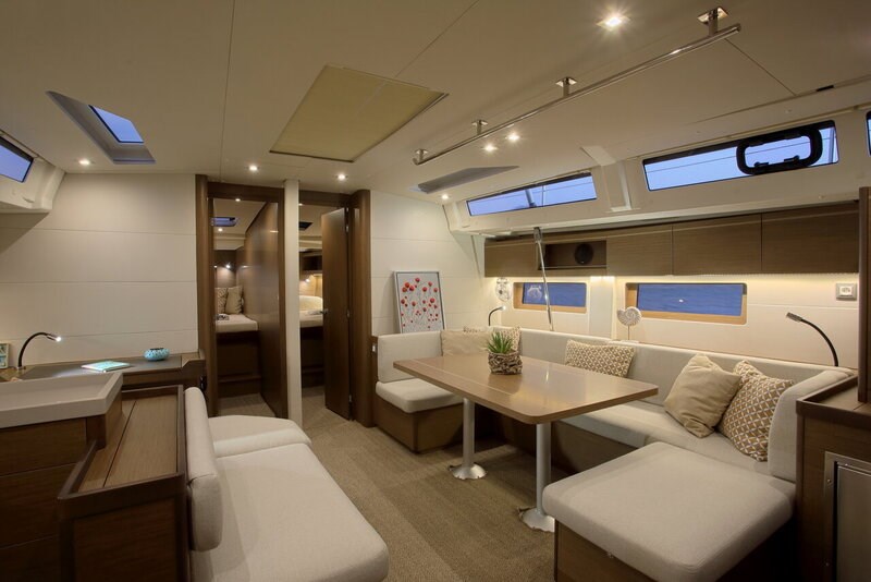 Beneteau Oceanis 51.1